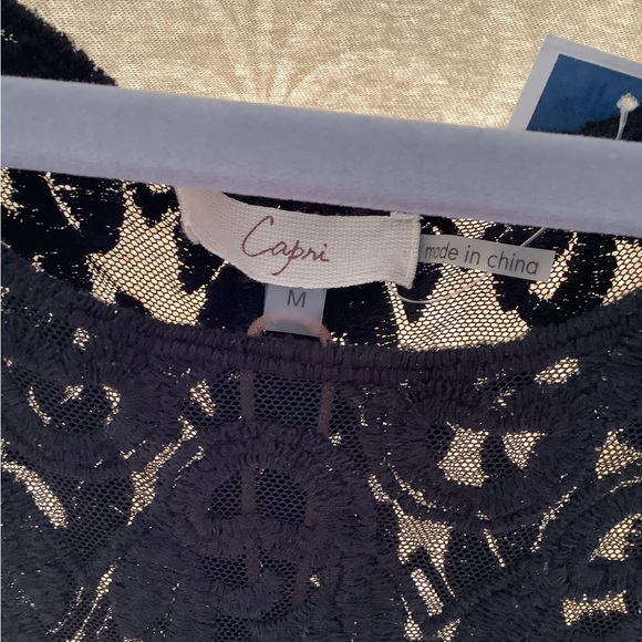 Capri Lace top see threw with embroidery. Pretty-split in back. Med NWT formal - Picture 11 of 16